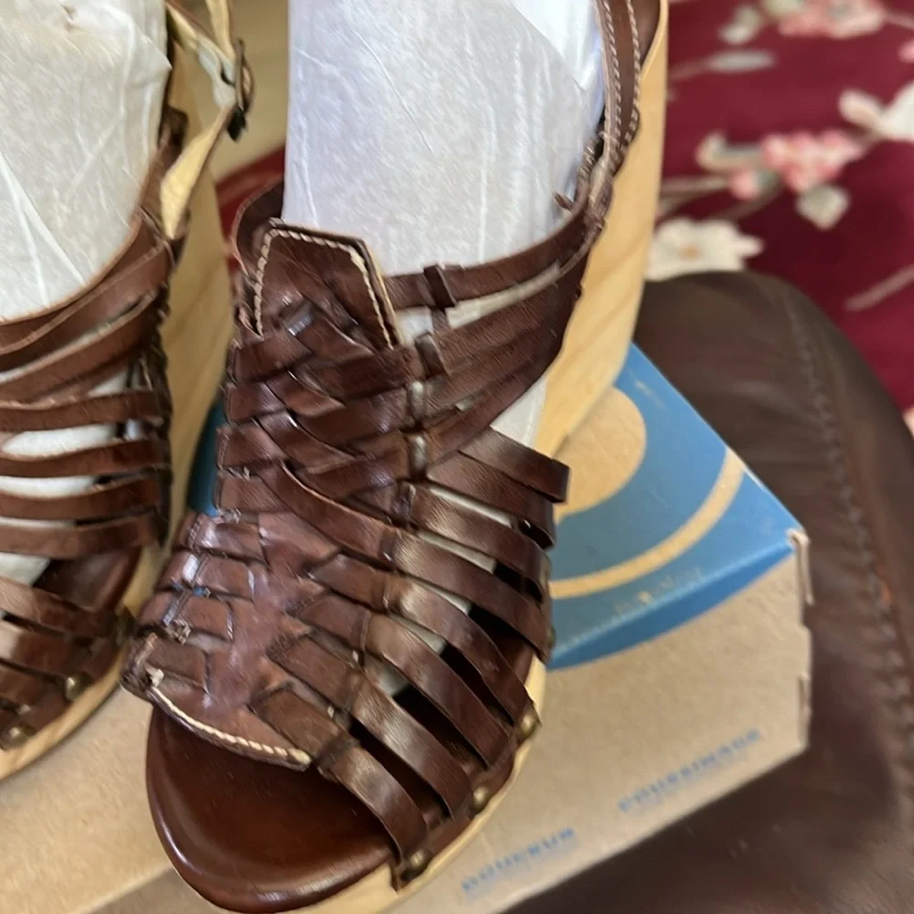Bed Stu Cobbler Series Women’s Hurache Wedge in Brown Sz 7.5 to 8. Sz 38